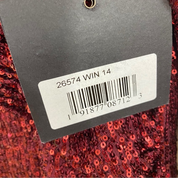 NEW Mac Duggal Wine Red Sequined Faux Wrap Long Sleeve Gown NWT Size 14 - Picture 7 of 9